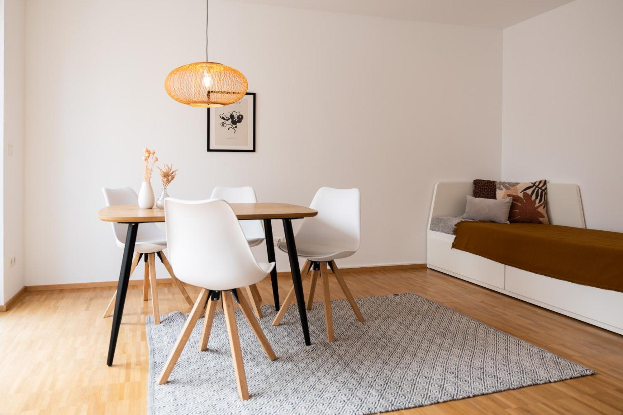 Altstadt Apartment 2 Zimmer Am Weibermarkt Reutlingen Eksteriør bilde